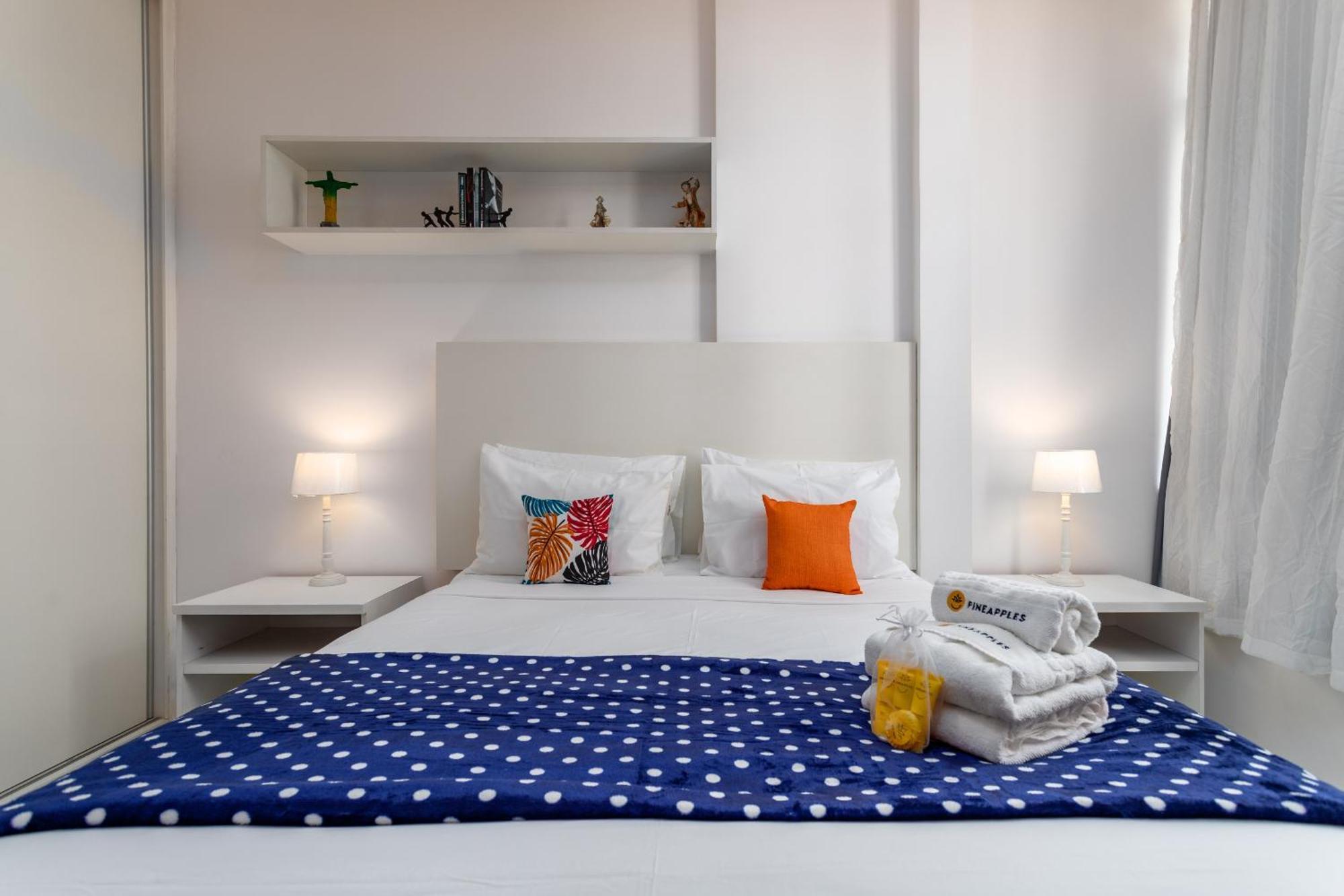 Apartment Em Copacabana A 5 Minutos Da - Nsc309 *